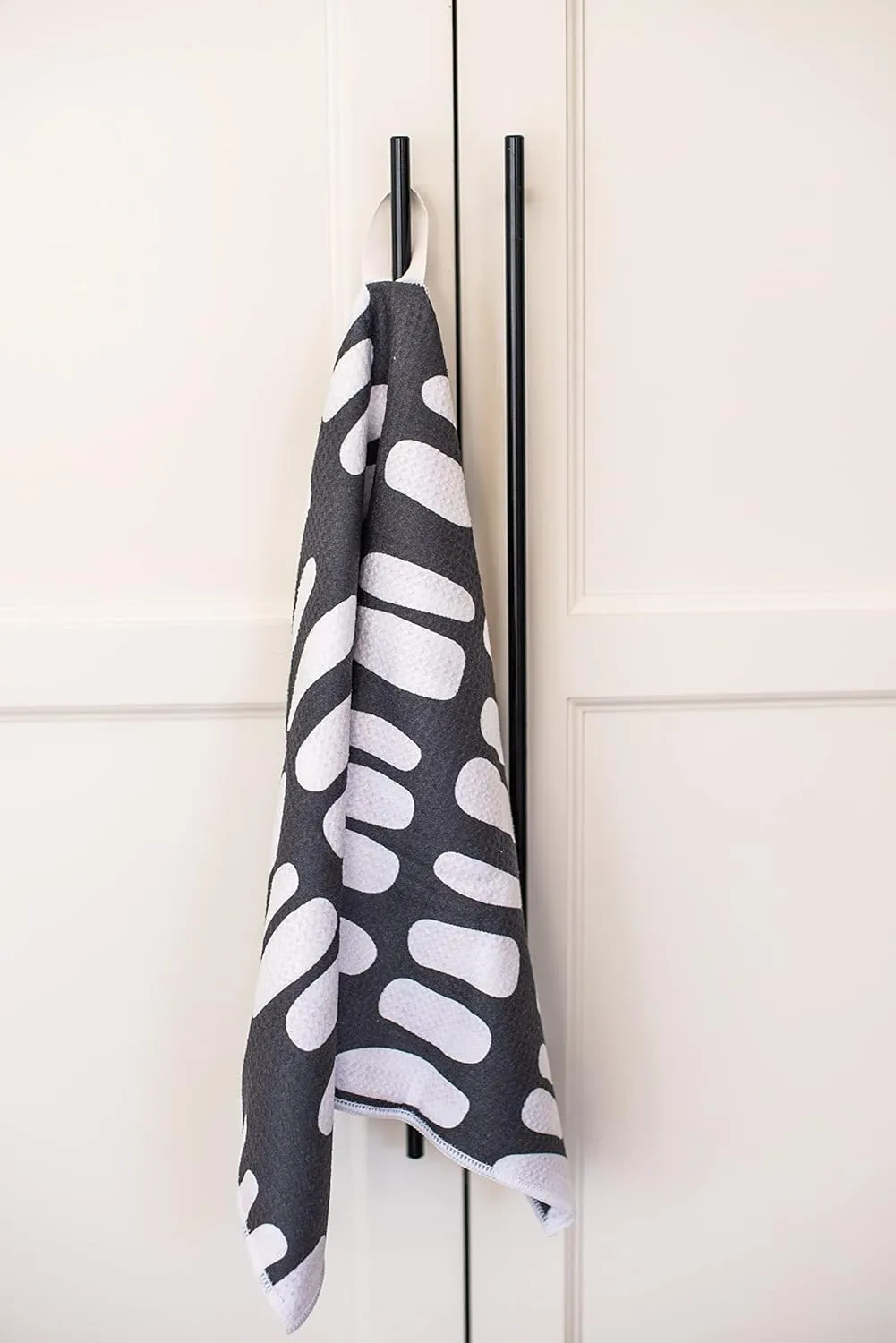 2 Pack Double Sided Kitchen Towels || Dish Towels ||Quick Dry || Designer Prints || Highly Absorbent || Hanging Hook (Gray)