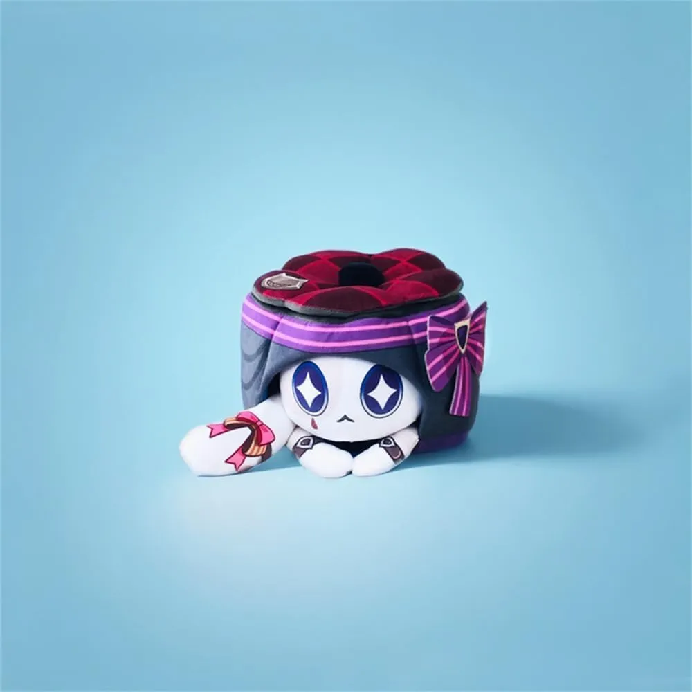 Anime Neuvillette Arlecchino Kamisato Ayaka Cat Cake Doll Action Figure Characters Collection Desktop Display Toys (Lyney)