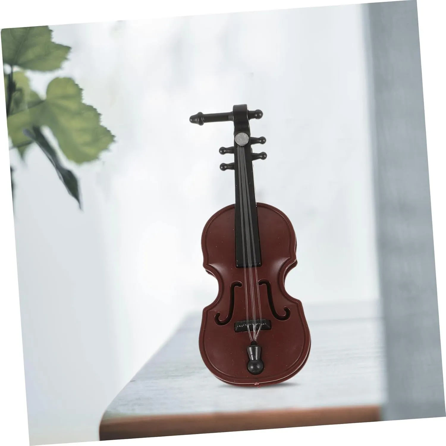 BESPORTBLE 4 Sets Mini Guitar Decoration Miniature Dollhouse Musical Accessory Realistic Mini Instrument Model for Dollhouse