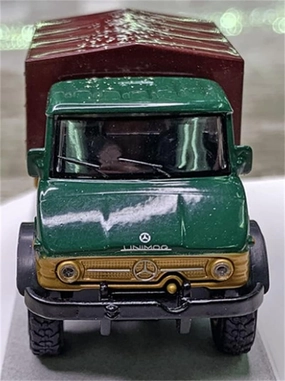for Schuco for MB for Unimog U 406 Christmas Version 1:64 DIECAST Truck Pre-Built Model