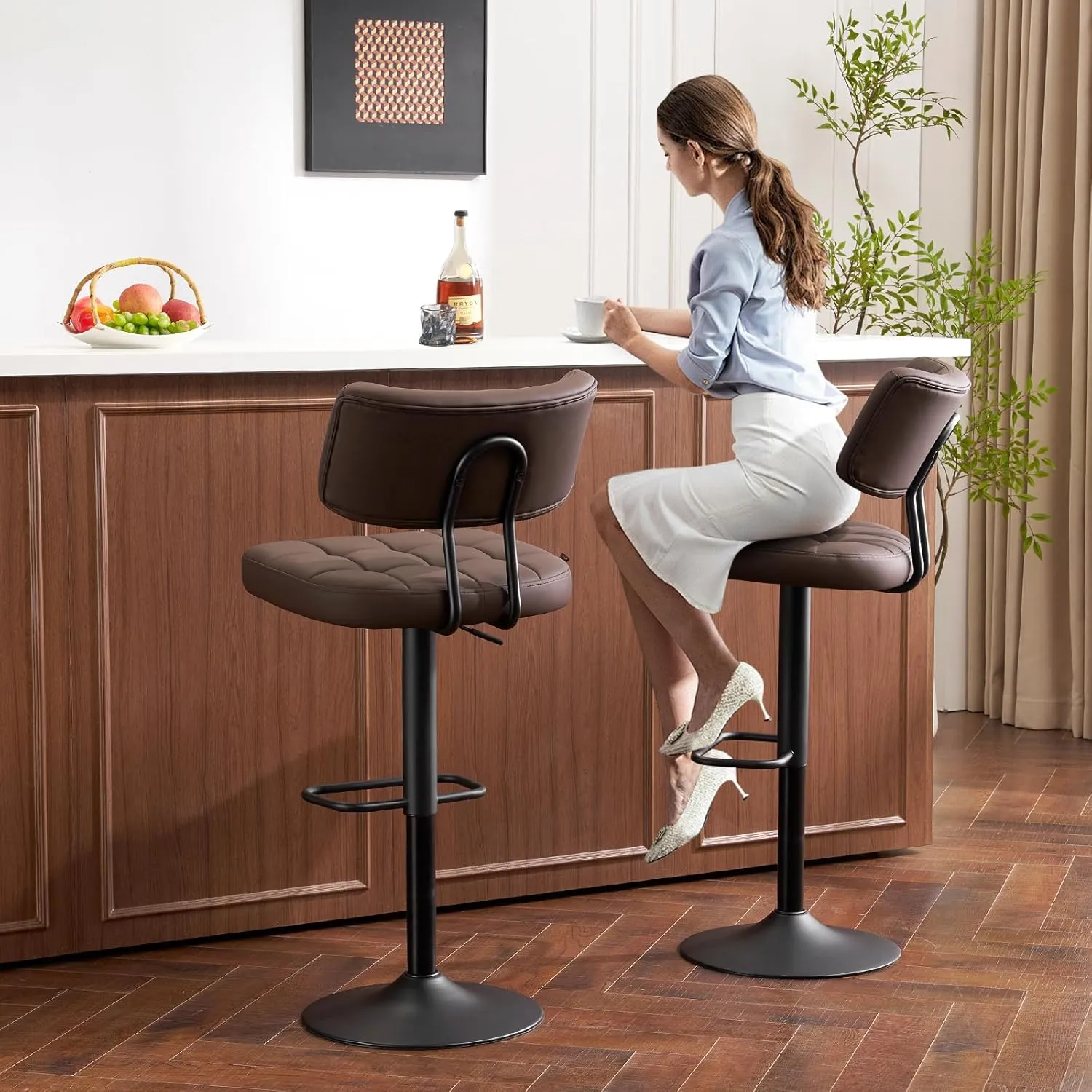 Furniliving Upholstered Bar Stools Set of 2, Faux Leather Swivel Bar Stools with Back, Adjustable Counter Height Barstools for Kitchen Island, Dining Space, Brown