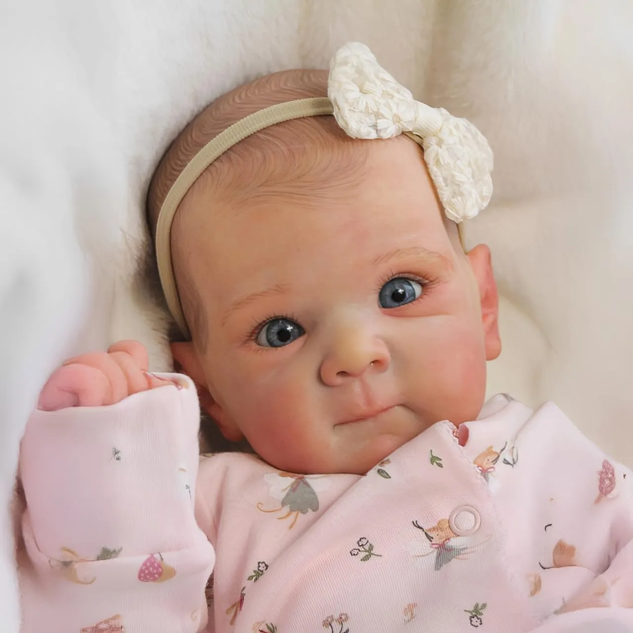 iCradle Lovely Real Look Reborn Baby Doll Girl 19 inch 48 cm Soft Vinyl Baby Doll Painted Hair Blue Eyes Realistic Newborn Dolls Toy for Kids 3 