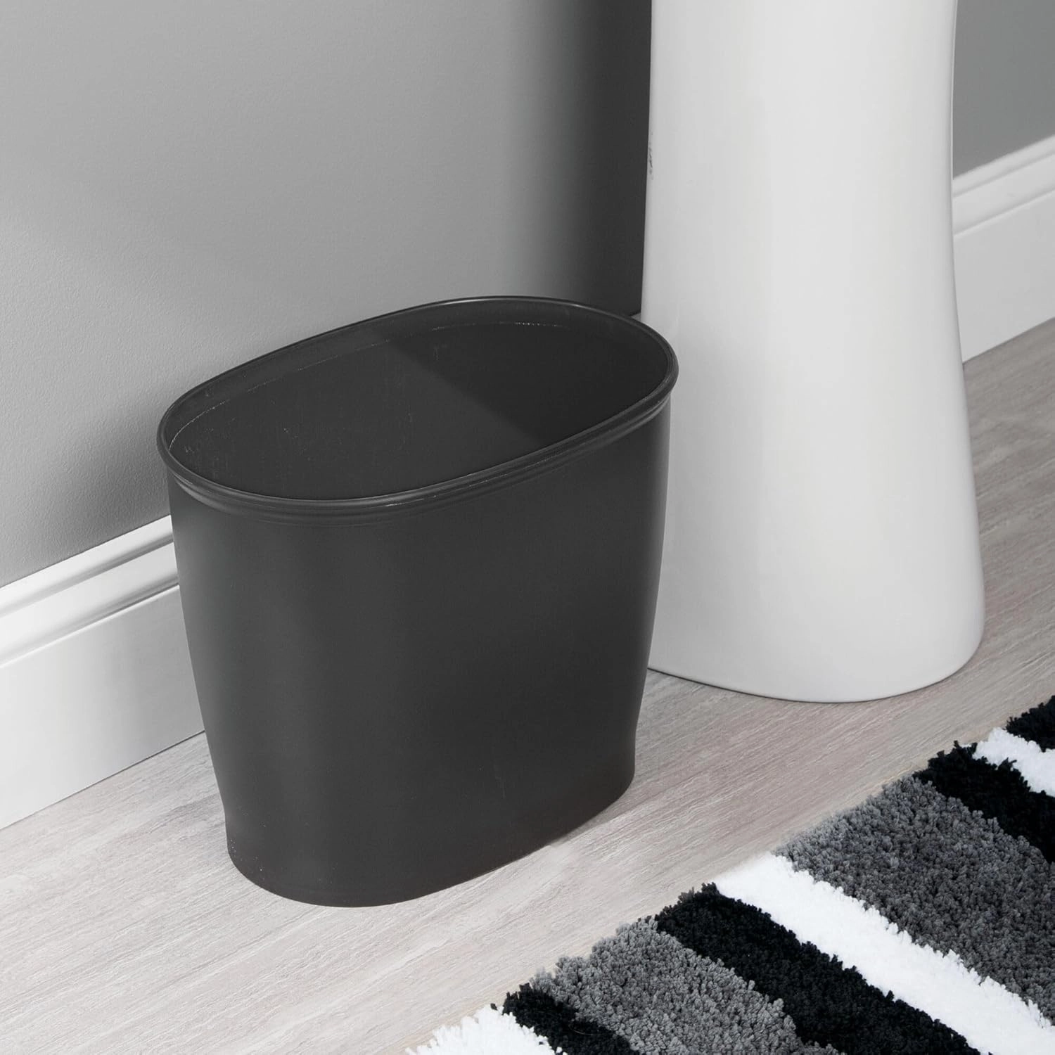 InterDesign Kent Oval Wastebasket Trash Can for Bathroom, Kitchen, Office - Black