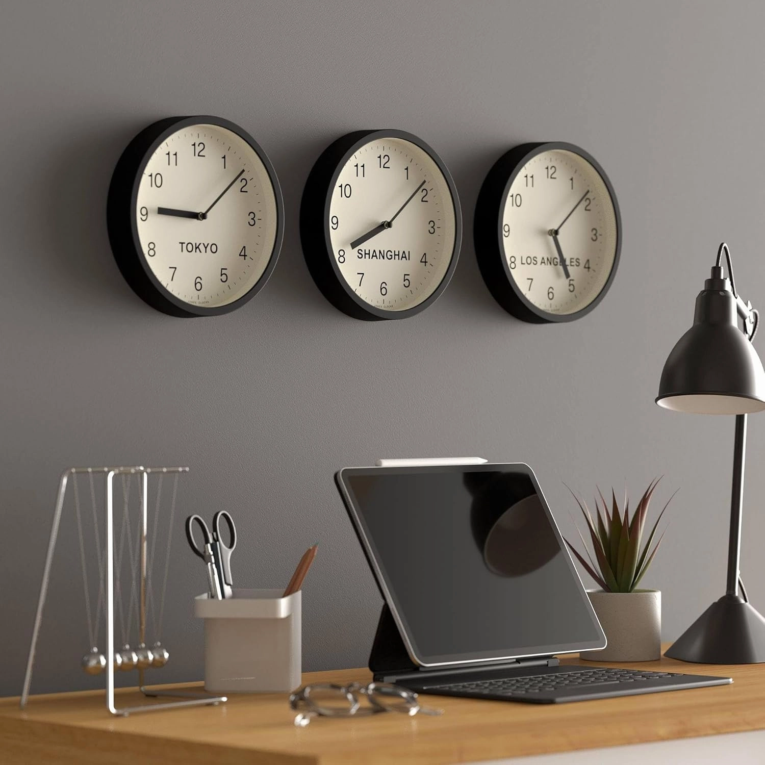 JONES CLOCKS® Los Angeles Time Zone Wall Clock | Small Modern Round Clock | 20cm | Black | Easy to Read Numbers | Ideal for Kitchen, Living Room, Office or Any Small Space