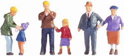 Noch 15930 Family Meier in Winter HO Scale Model