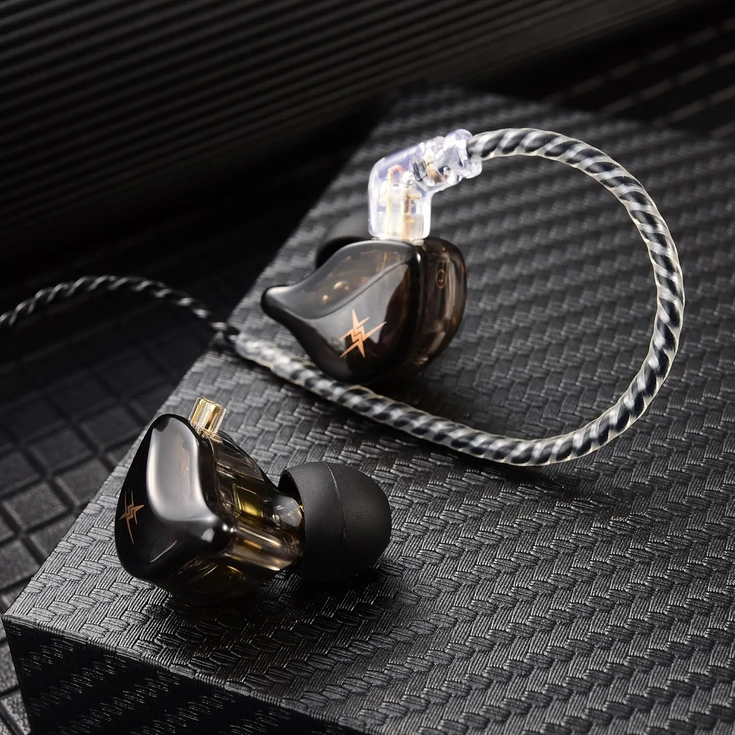 QKZ ZXT in-Ear Monitors,IEM Gaming Earbuds,HiFi Stereo Wired Headphones with Detachable Cable for Musician Singer(Black)
