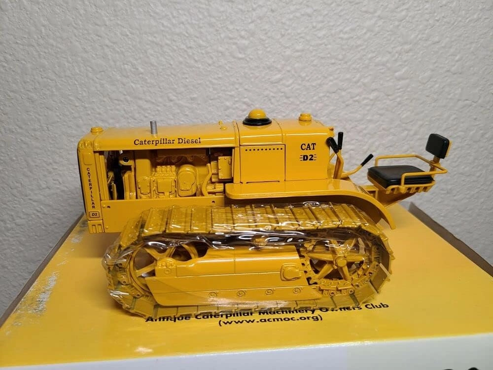 SpecCast for Caterpillar D2 Crawler Tractor 5U Series Orchard Limited Edition 1/16 DIECAST Truck Pre-Built Model